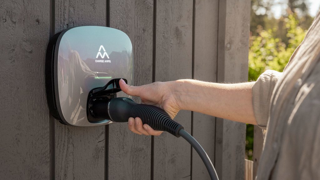 Charge Amps nya Wallbox för elbilar