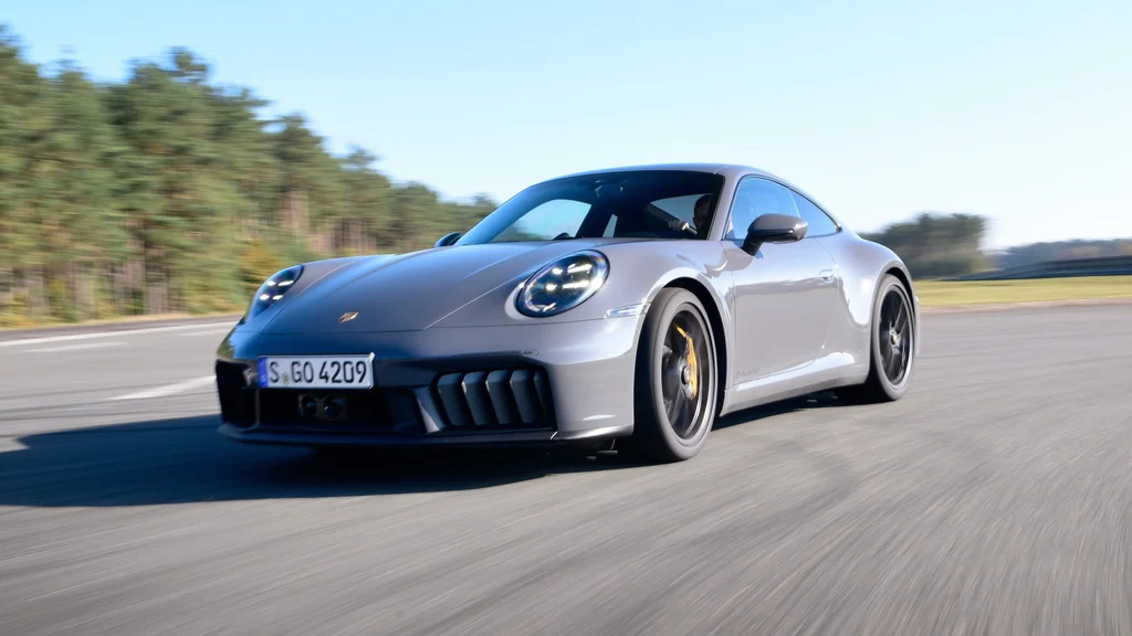 Porsche 911 GTS: Hybrid med maksimal ydeevne